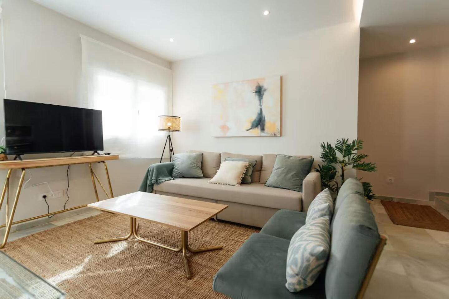 شقة Reformed And Comfy- 2Bd 2Bth- Arenal إشبيلية المظهر الخارجي الصورة