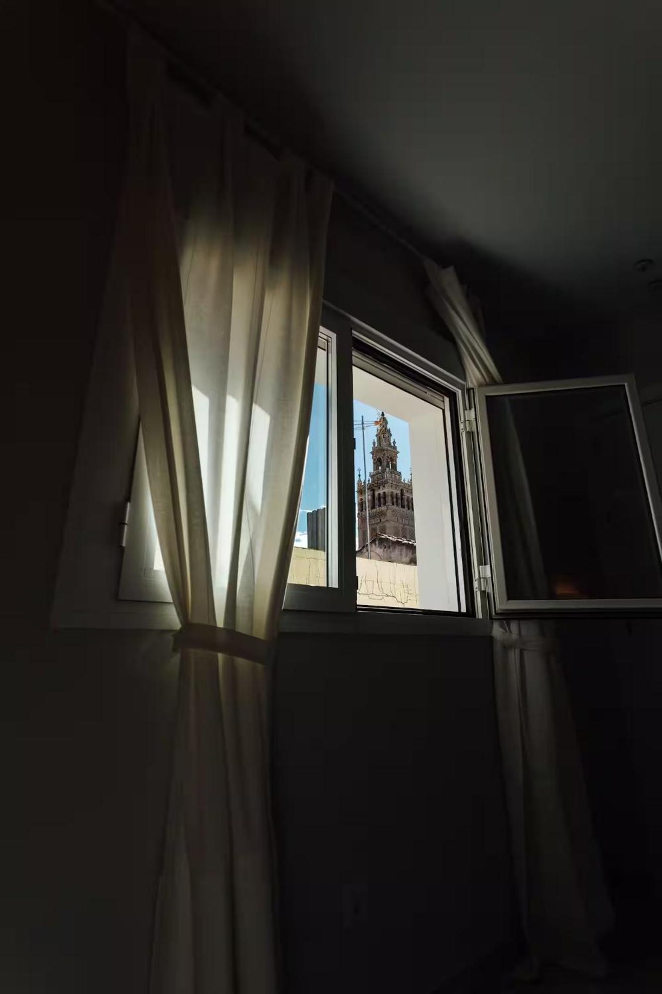 شقة Reformed And Comfy- 2Bd 2Bth- Arenal إشبيلية المظهر الخارجي الصورة