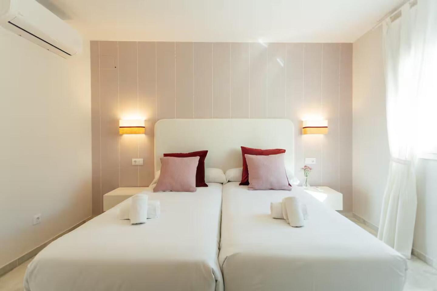 شقة Reformed And Comfy- 2Bd 2Bth- Arenal إشبيلية المظهر الخارجي الصورة