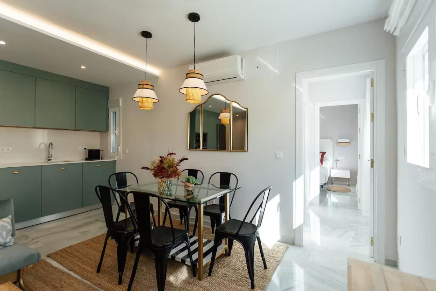 شقة Reformed And Comfy- 2Bd 2Bth- Arenal إشبيلية المظهر الخارجي الصورة