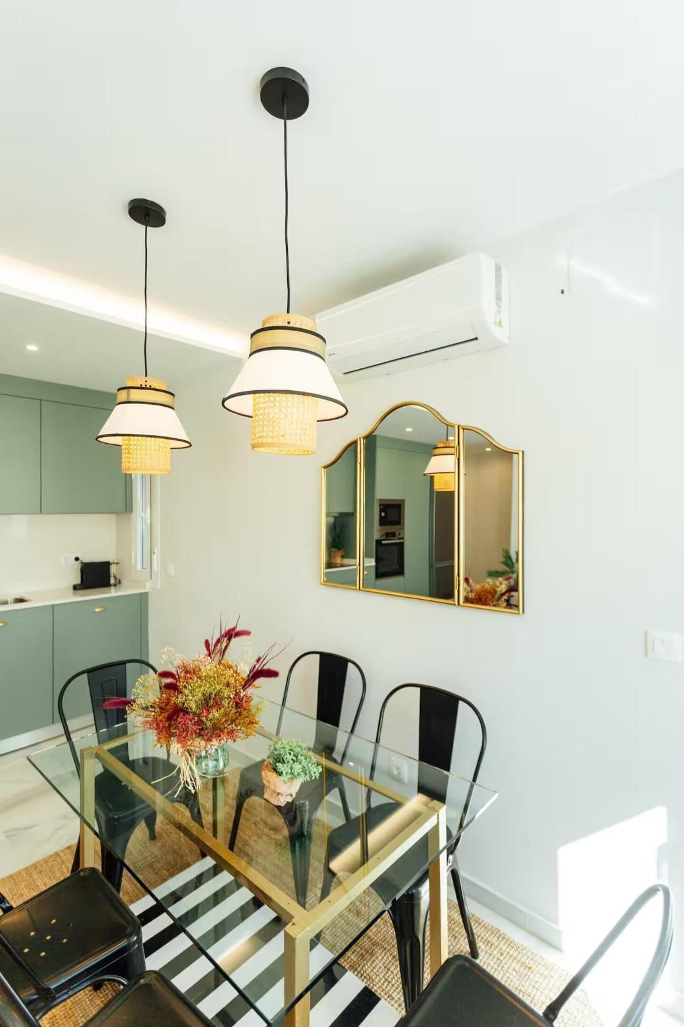 شقة Reformed And Comfy- 2Bd 2Bth- Arenal إشبيلية المظهر الخارجي الصورة